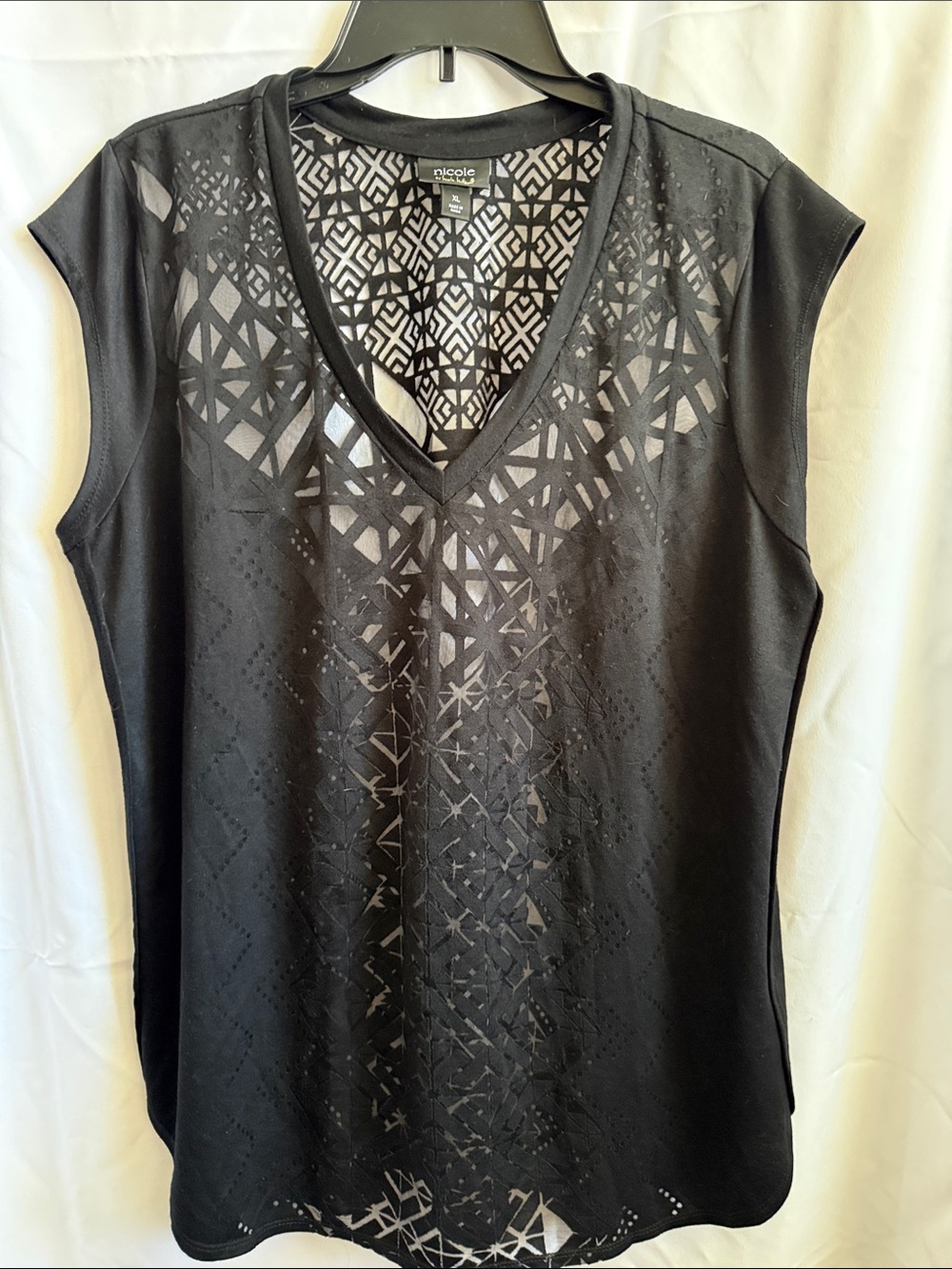 Nicole Miller Black V-Neck Laser-Cut Tank Top